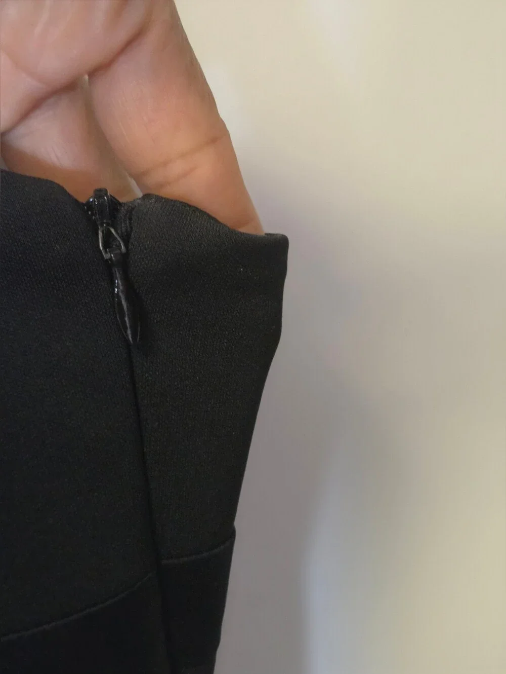 David Meister Black Silk Trim Keyhole Back Midi Dress Size 12